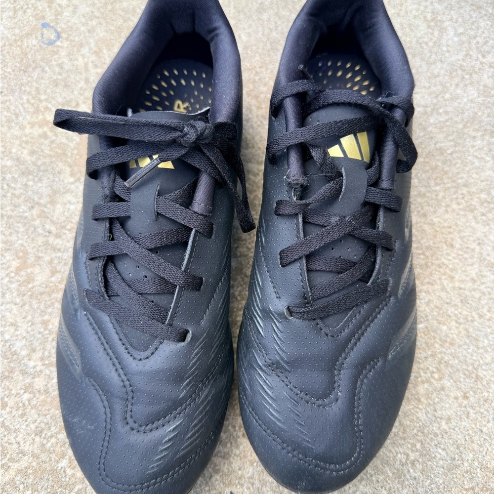 Adidas Women’s Predator Black/Gold Football Soccer Cleats US SZ 6.5 Excellent!!